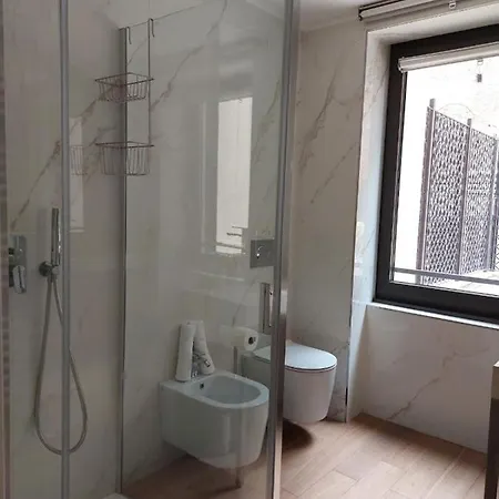 Lägenhet Nj & San Pietro All'orto 6 *