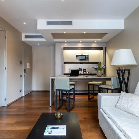 Appartement Nj & San Pietro All'orto 6